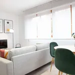 Rent a room of 80 m² in madrid