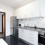 Rent 3 bedroom apartment in porto