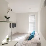 Rent 5 bedroom house in Stoke-on-Trent