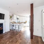 Rent 3 bedroom apartment in South East England