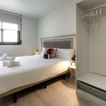 Rent 3 bedroom apartment of 70 m² in barcelona