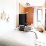 Rent a room in paris