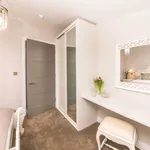 Rent 2 bedroom flat in Bath