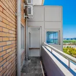 Rent 2 bedroom apartment in Cape Town