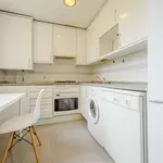 Rent a room of 80 m² in madrid