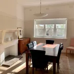 Rent 2 bedroom apartment in Elwood