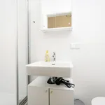 Rent 1 bedroom apartment of 32 m² in Vienna