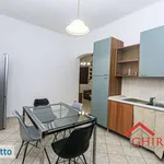 Affitto 3 camera appartamento di 81 m² in Genoa