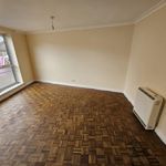 Rent 2 bedroom flat in Waverley
