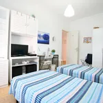 Rent 3 bedroom apartment in Lisbon