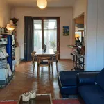 Maison de 167 m² avec 5 chambre(s) en location à Uccle