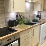 Rent 2 bedroom house in Leeds