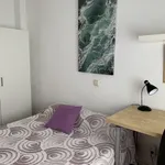 Rent a room of 70 m² in Madrid