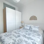 Rent 1 bedroom apartment of 42 m² in Porto