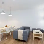 Rent a room of 140 m² in madrid