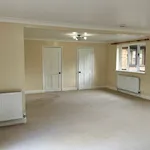 Rent 4 bedroom house in East Midlands