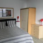 Appartement de 35 m² avec 2 chambre(s) en location à Paris