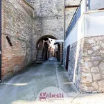 Rent 4 bedroom apartment of 90 m² in Todi