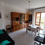 Rent 3 bedroom apartment of 90 m² in Novate Milanese