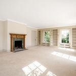 Rent 6 bedroom house in South East England