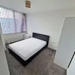 Rent 2 bedroom flat in North West England