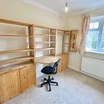 Rent 4 bedroom flat in St Albans