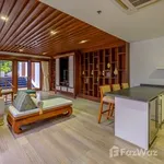 Rent 3 bedroom house of 650 m² in Phuket