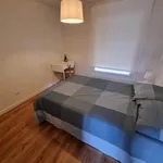 Rent 4 bedroom apartment in Porto