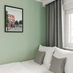 Miete 1 Schlafzimmer wohnung von 172 m² in Frankfurt