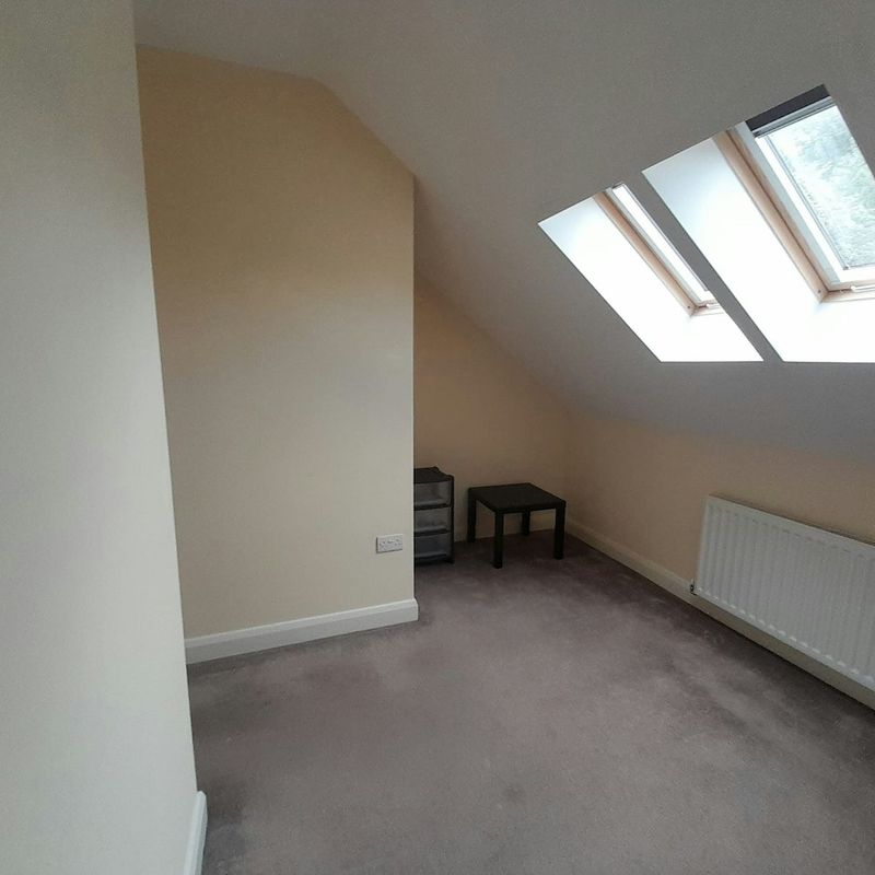 Flat to rent on Stamford Road Mossley,  OL5 Mossley Brow