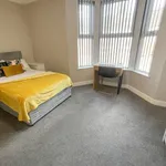 Rent 6 bedroom house in London