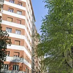 Rent 3 bedroom apartment of 90 m² in Turin