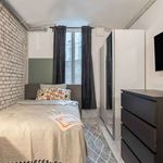 Rent a room of 177 m² in munich