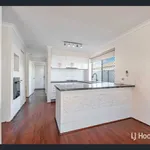 Rent 5 bedroom house in Huntingdale