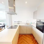 Rent 2 bedroom flat in Salford