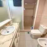 Rent 4 bedroom apartment in Alicante