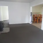 Rent 5 bedroom house in Ōtaki