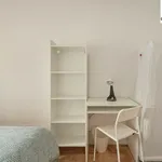 Rent 15 bedroom apartment in Lisbon