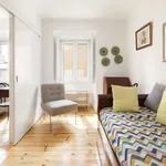 Rent 2 bedroom apartment in lisbon