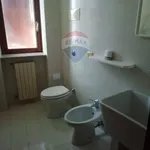 Rent 4 bedroom house of 160 m² in Berbenno