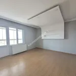 Rent 4 bedroom apartment of 135 m² in Ankara