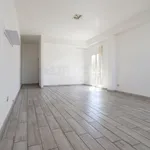 Affitto 3 camera appartamento di 65 m² in Napoli