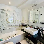 Rent 7 bedroom apartment of 190 m² in Firenze