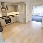 Rent 3 bedroom flat in Doncaster