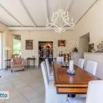 Affitto 6 camera casa di 450 m² in Rome