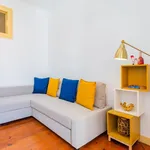 Rent 2 bedroom apartment of 700 m² in Lisbon