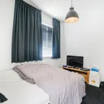 Huur 4 slaapkamer appartement van 130 m² in Leiden