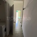 Affitto 5 camera appartamento di 102 m² in Napoli