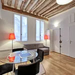 Appartement de 484 m² avec 1 chambre(s) en location à Paris