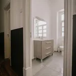 Rent 7 bedroom apartment in Lisbon